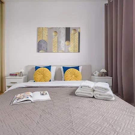 Apartamento Lumina 2br With Parking, Balcony And Ac I Center Varsóvia