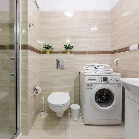 Lumina 2br With Parking, Balcony And Ac I Center Apartamento *