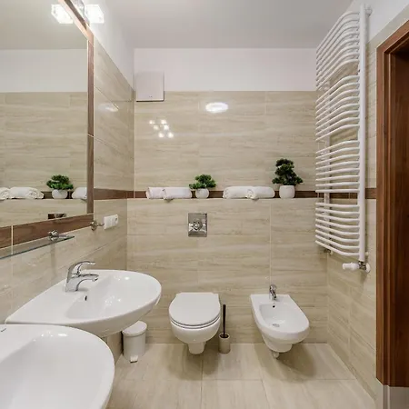 Lumina 2br With Parking, Balcony And Ac I Center Apartamento
